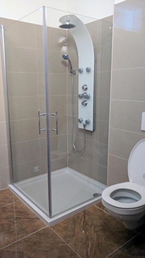 213 Prag, Studio Apartment, 27M2, 1-2 Personen Klagenfurt am Woerthersee Exterior photo